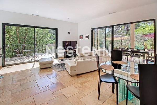 Maison Lorgues 4 pièces 113 m2 + piscine + sous sol sur un terrain de 1631m²