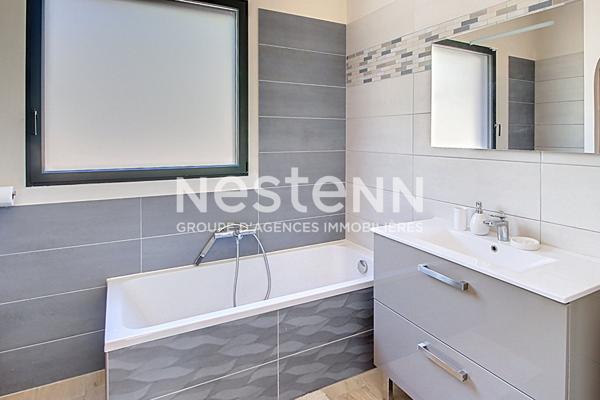 Maison Lorgues 4 pièces 113 m2 + piscine + sous sol sur un terrain de 1631m²