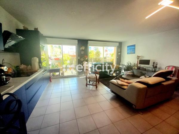 Appartement 3 pièces - 80 m² Exclusivité efficity