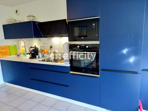 Appartement 3 pièces - 80 m² Exclusivité efficity