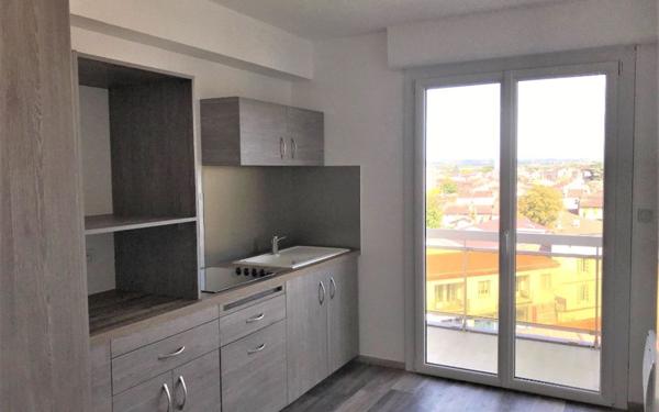 Appartement à louer    3 pièces •  Albi