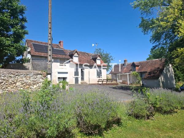 Longère a la campagne  dans un cadre idyllique