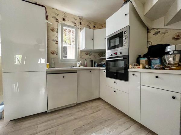 Maison Mitoyenne Lillebonne 5 pièce(s) 86 m2