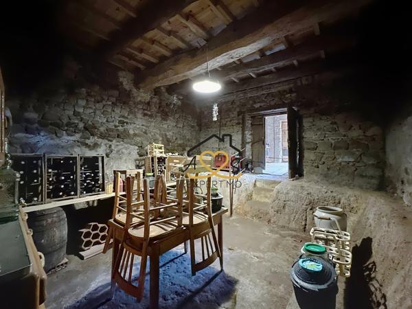 Trézioux (63520) Belle maison au calme à Trézioux