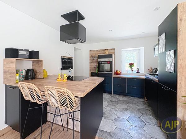 Vente maison Apremont : 339 500 € - AJP Immobilier Challans