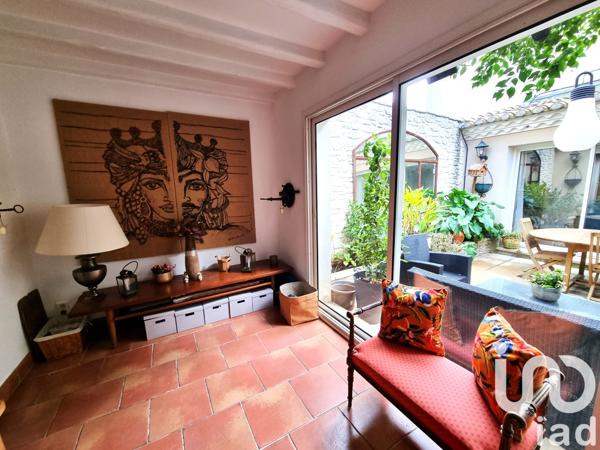 Maison à vendre 7 pièces 208,1 m² Aigues-Mortes