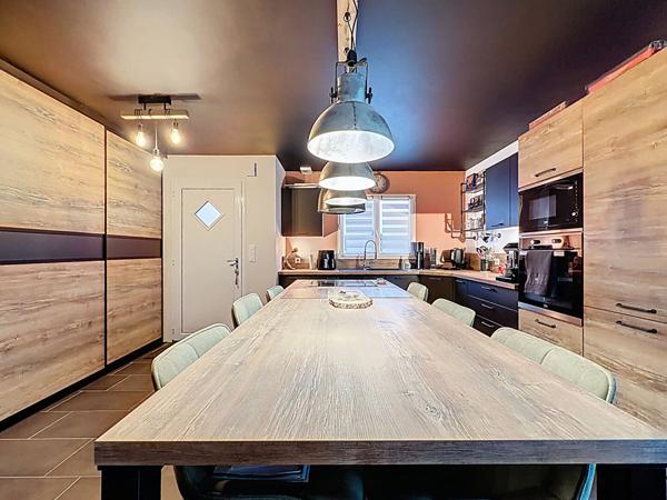 A vendre - Soulaire et Bourg - Maison 4 chambres - jardin