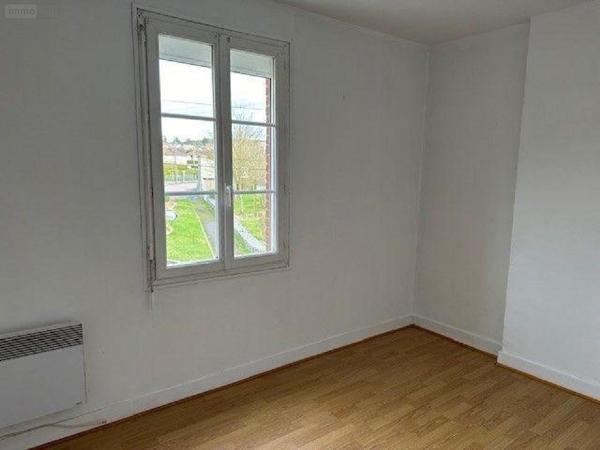 Maison à louer à Neufchâtel-en-Bray en Seine-Maritime (76270), ref : L159   
rue de Flandre