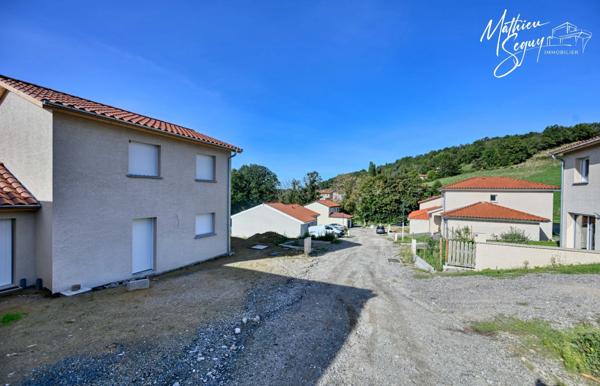 Terrain constructible dans un village convivial