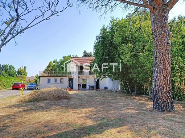 maison familiale avec cachet et grand terrain plat