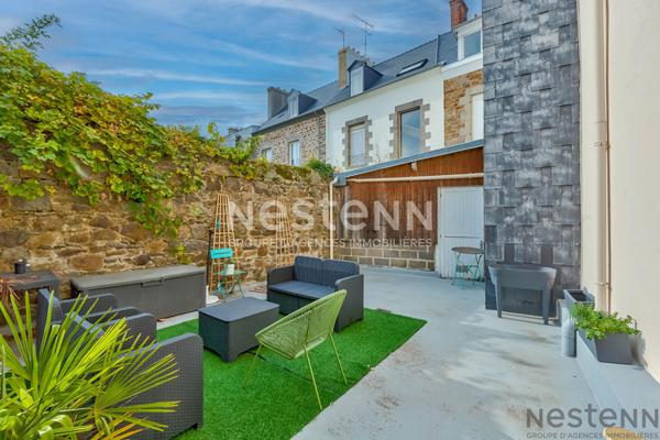 VENTE - Studio Quartier Saint-Michel rénové grande terasse de 40m²