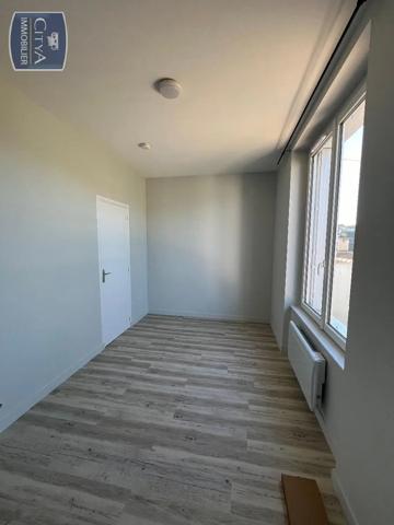 Appartement à louer 1 pièce 16.25m² Poitiers (86000)