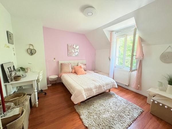 Maison à Verrières-le-Buisson, 5 chambres et double garage, Proche lycée Sophie Barat- DPE C.