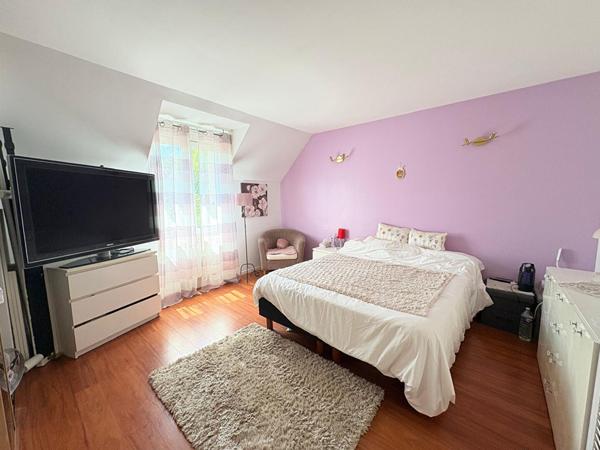 Maison à Verrières-le-Buisson, 5 chambres et double garage, Proche lycée Sophie Barat- DPE C.