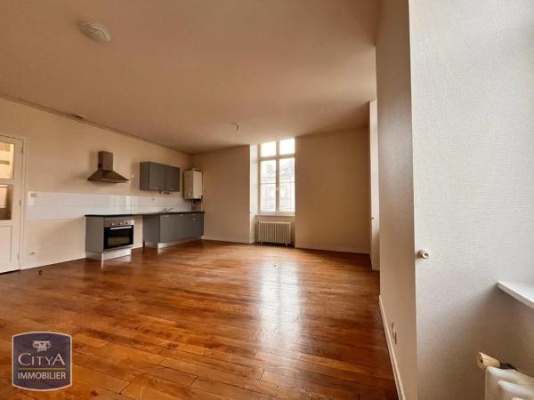 Appartement à louer 2 pièces 54.3m² Laval (53000)