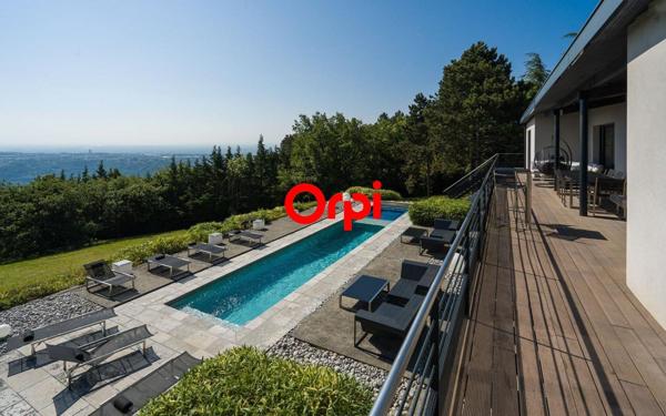 Maison à vendre    9 pièces • 382 m2 Saint-Cyr-au-Mont-d'Or