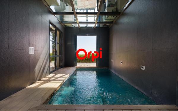 Maison à vendre    9 pièces • 382 m2 Saint-Cyr-au-Mont-d'Or