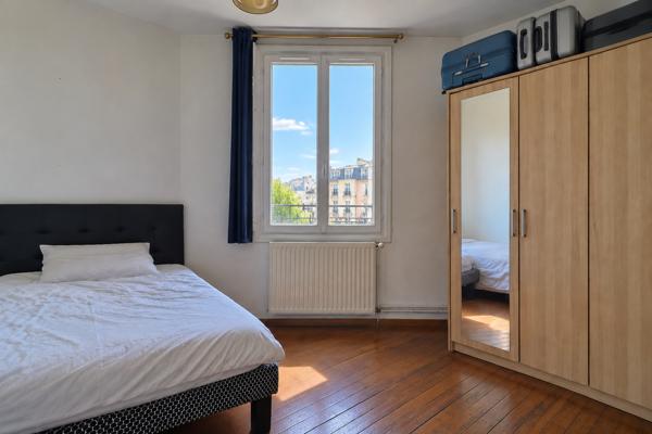 PETITE GARENNE ! GARE À 1 MINUTE ! CHARME DE L'ANCIEN ! 3 PIÈCES 58 M² ! CHEMINÉE ! BEAU POTENTIEL