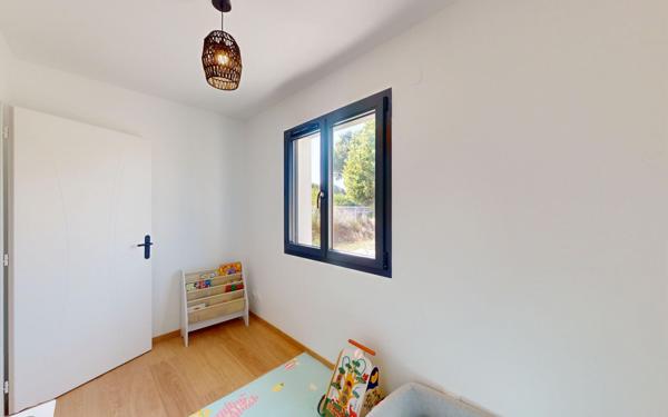 Maison à vendre    4 pièces •  Grane