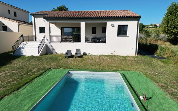 Maison à vendre    4 pièces •  Grane