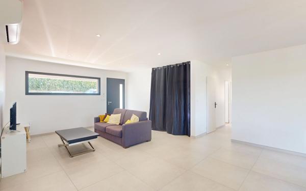 Maison à vendre    4 pièces •  Grane