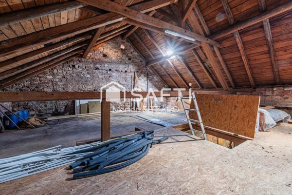 Unobstructed views of the mountains and forest, with a plot of land measuring 2,170 m².