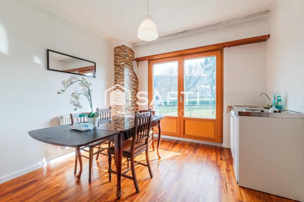 Unobstructed views of the mountains and forest, with a plot of land measuring 2,170 m².