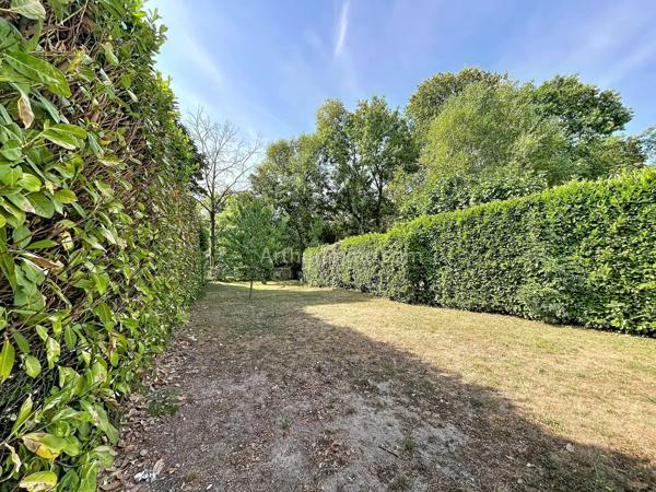 Vente                                                      Maison
                        
                     5 pièces                      102 m2                     à Yerres