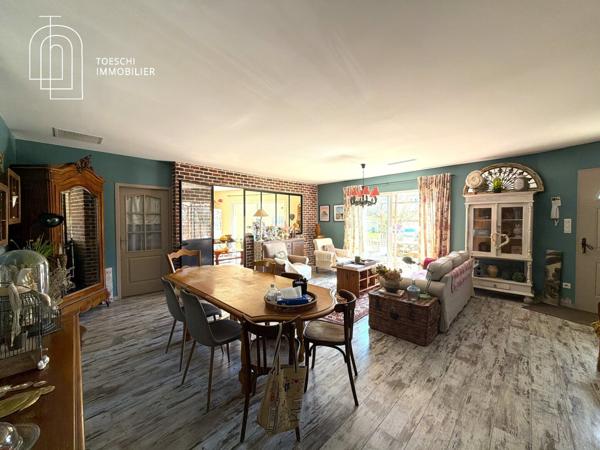 Propriété avec deux habitations, studio et bureau indépendant – Arles 850 000 €
