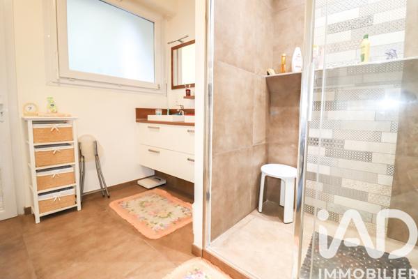 Immeuble à vendre 225 m² Ussel