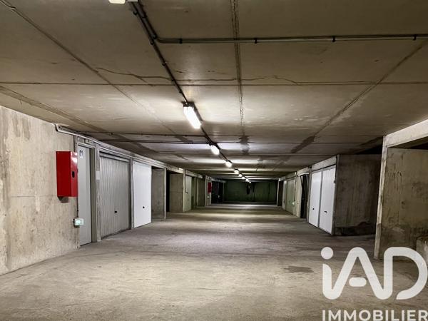 Parking à vendre 26 m² Paris 20