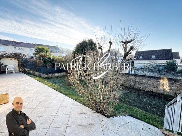 Village de Menucourt!