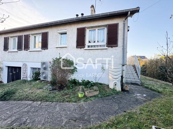 Village de Menucourt!