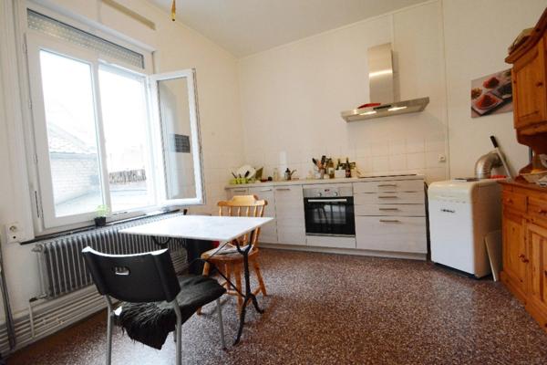 Dpt Nord (59), à louer CAMBRAI appartement T3 de 78 m² 650 € Charges communes comprises