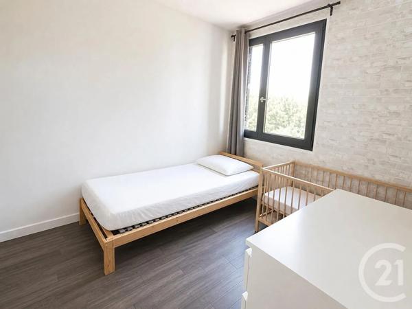 Appartement F4 à vendre  4 pièces - 58 m 2   FRANCONVILLE LA GARENNE  - 95