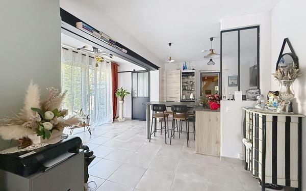 Maison à vendre    5 pièces •  Monteux