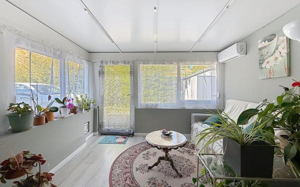Maison à vendre    5 pièces •  Monteux