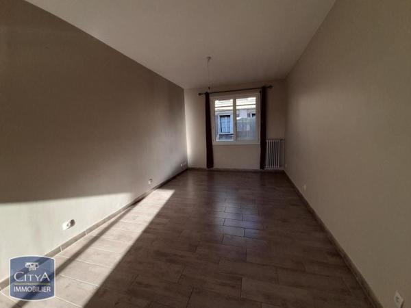 Appartement à louer 2 pièces 56.5m²