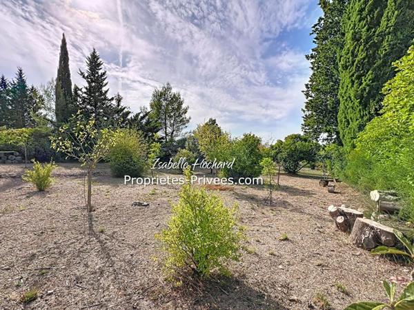 Maison Brignoles 5 pièces + dépendance 4 pièces