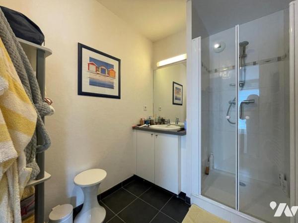 SAINT MALO - Port Malo - Appartement T2 de 52.21m² au 3ème étage avec ascenseur - Garage fermé