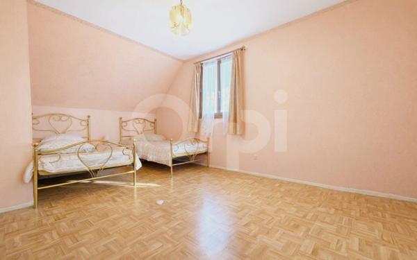 Maison à vendre    6 pièces •  Chennevières-sur-Marne