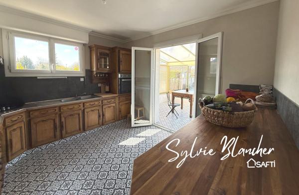 MAISON 210 m2 - 6 CHAMBRES - TERRAIN 1366 M2