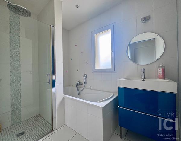 Maison - 3 chambres + 1 bureau - Bourg de Carquefou - 105m²