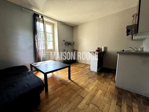 RENNES - Appartement proximité Gare, pour étudiants, actifs, location courte durée -chambre exposée Ouest côté sur jardin partagé - idéal pour investissement