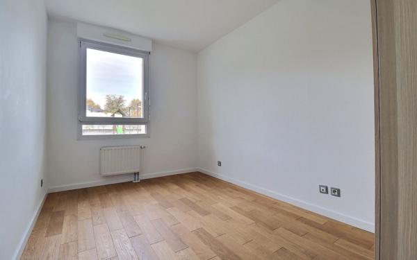 Appartement à louer    3 pièces • 60 m2 Erstein
