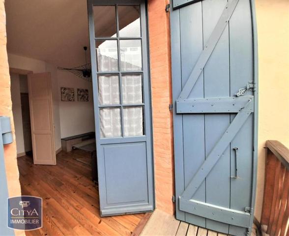 Appartement à louer 1 pièce 44m²