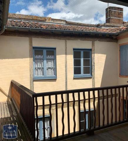 Appartement à louer 1 pièce 44m²