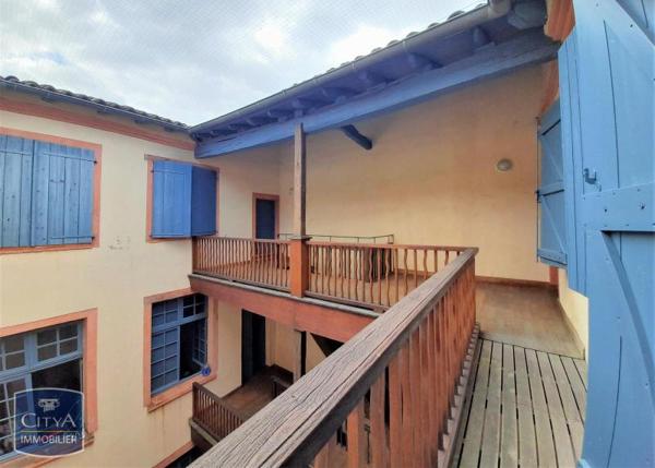 Appartement à louer 1 pièce 44m²