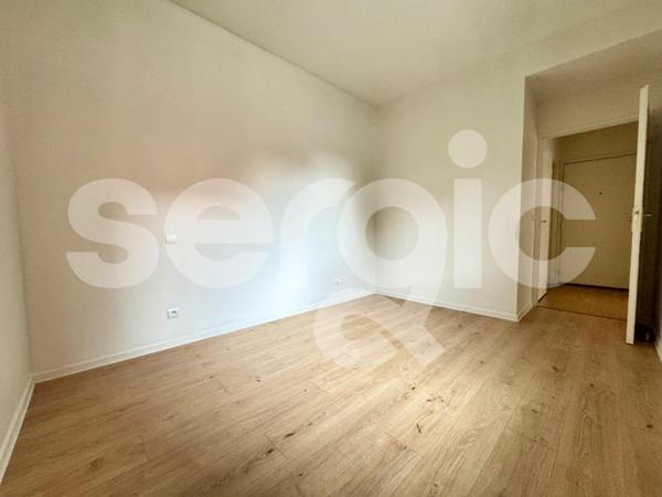 Location 2 Pieces 42 59500 Douai 17 0221 01 0207