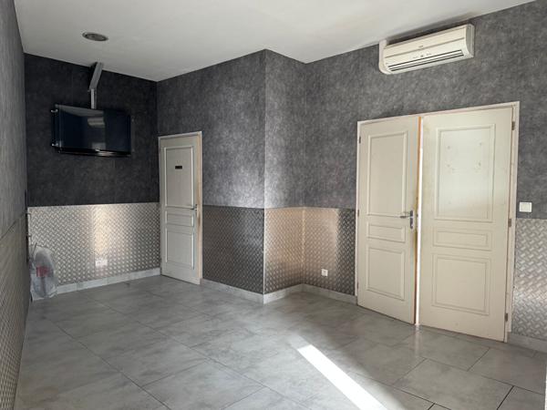 ROMORANTIN LANTHENAY - LOCAL BUREAUX OU COMMERCIAL